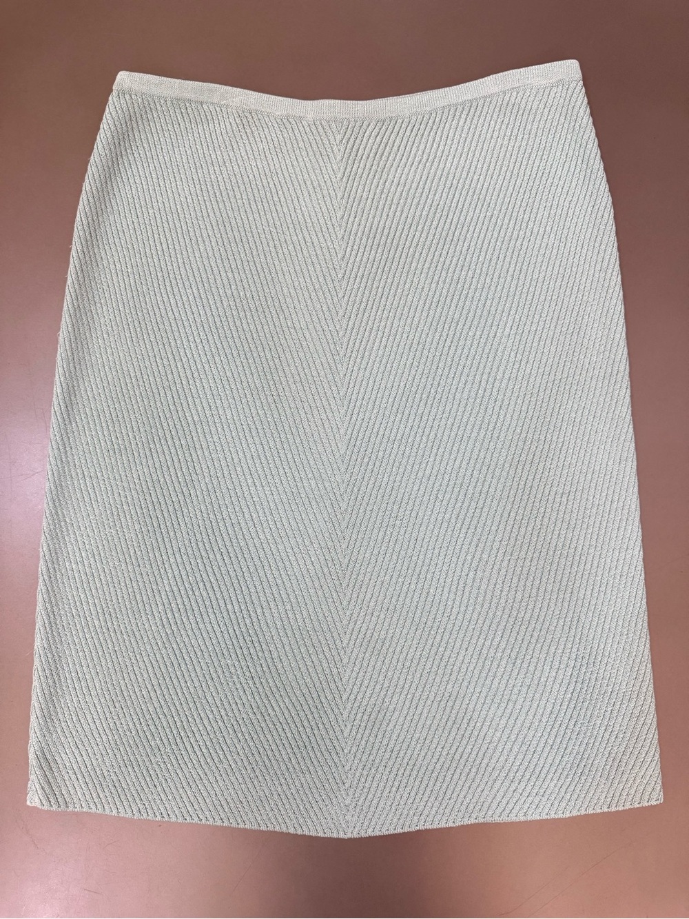 St. John Collection Classic Cream Knit Pencil Skirt - Size 10